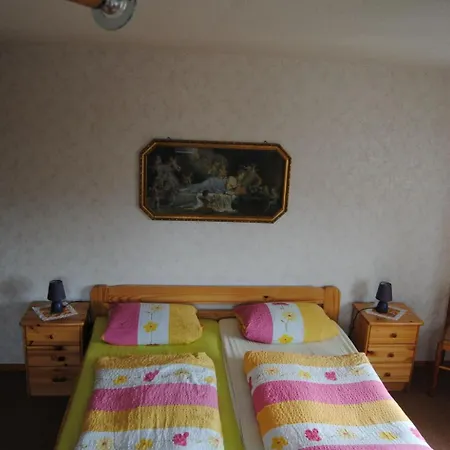 Schule 8 By Interhome Lägenhet